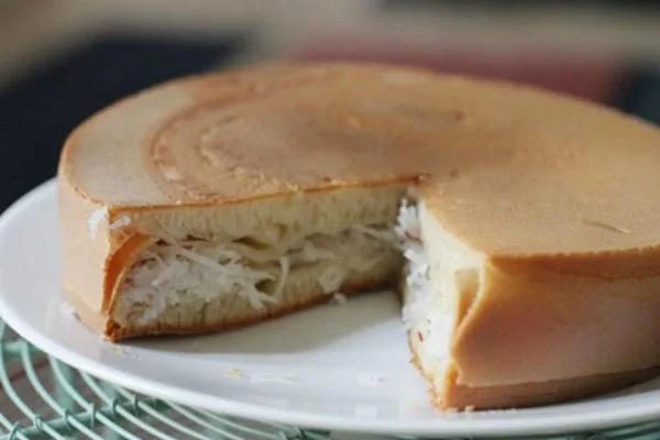 Bánh bò nướng nhân dừa