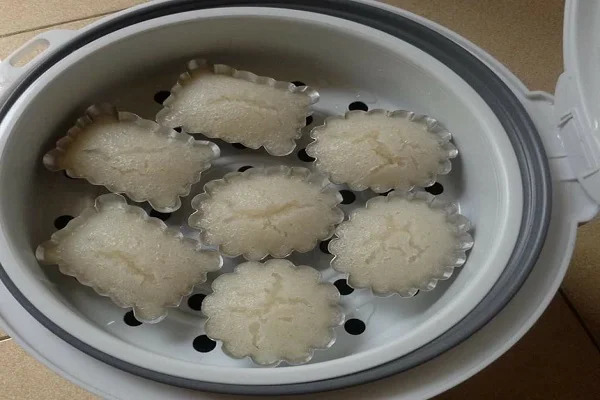 Hấp bánh bò