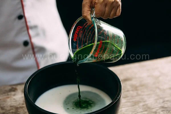 Làm cốt bánh bò